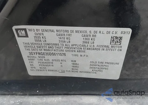 2013 Cadillac Srx Luxury Collection z USA, uszkodzony, nr VIN 3GYFNGE35DS611576